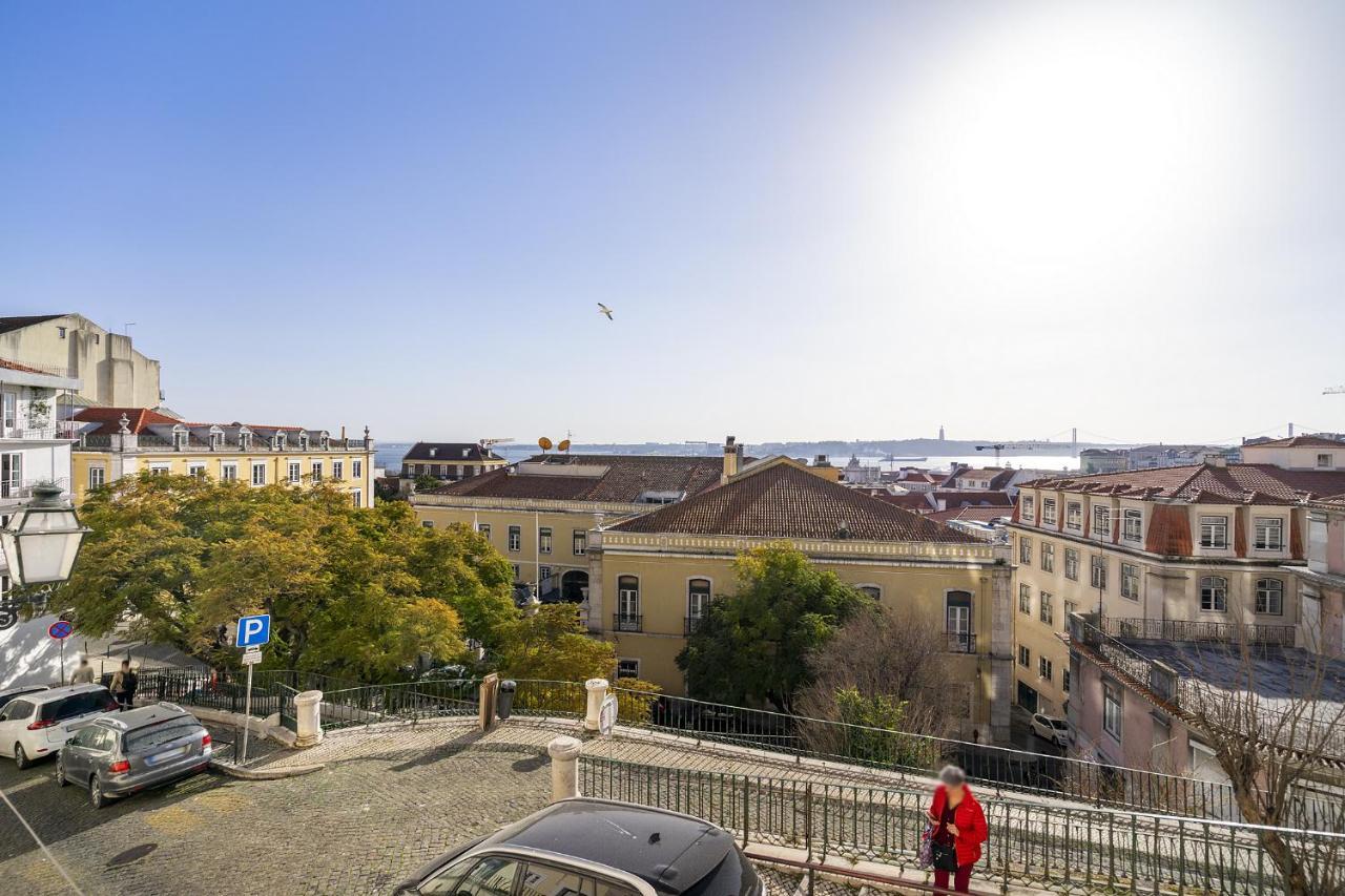 Whome Historic Centre Modern Masterpiece W River Views Lisbon Exterior photo